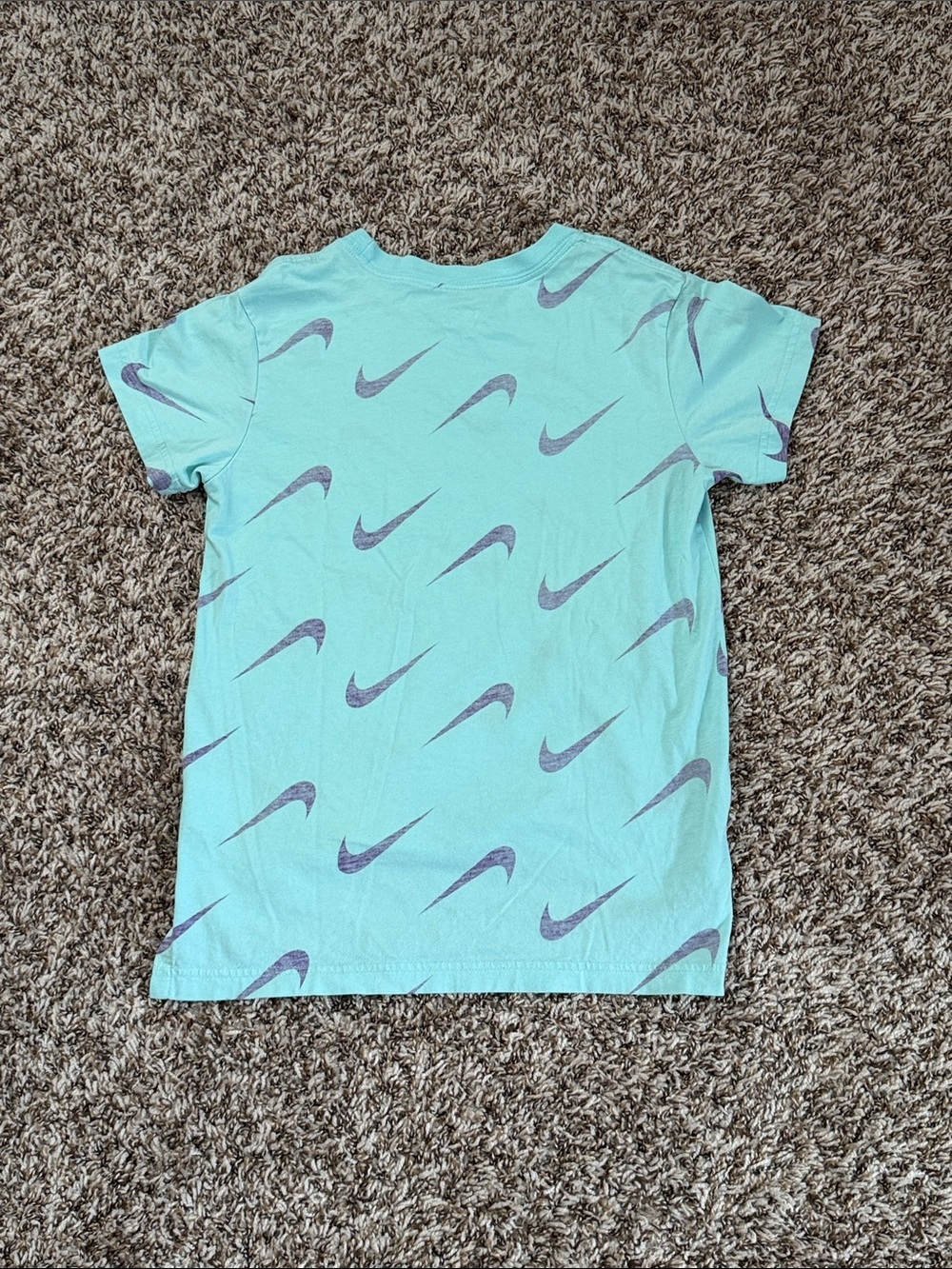 Nike Sportswear Logo Boy's Blue Short Sleeve T-shirt - Picture 3 of 3